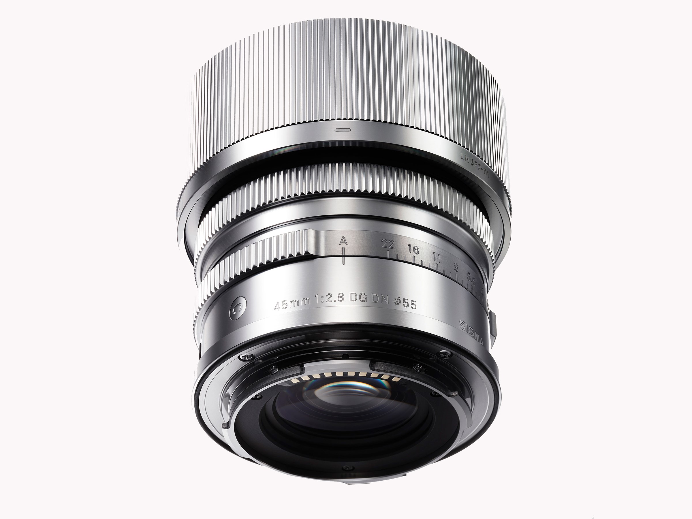 Lightweight Sigma 45mm F2.8 DG DN for L-mount and E-mount
