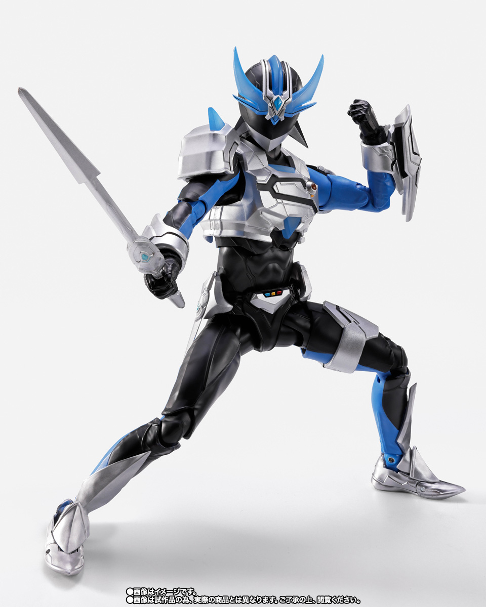 S.H.Figuarts（真骨彫製法） ウイングマン ガーダーシルエット | 魂ウェブ
