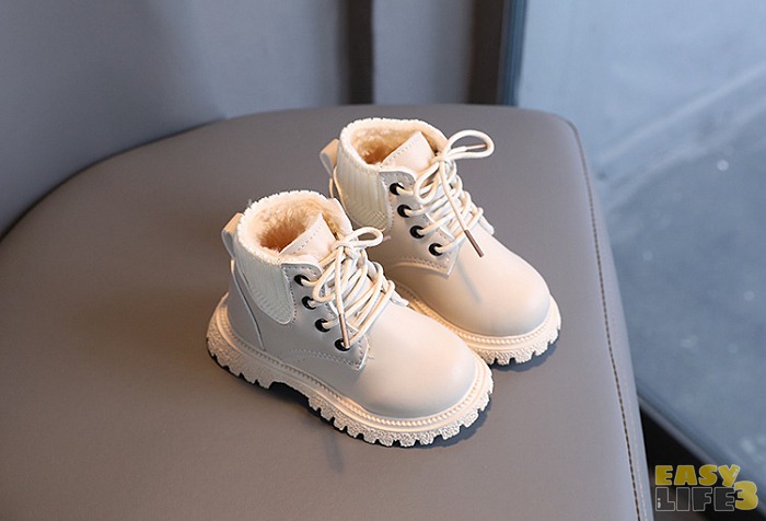 楽天市場】秋 冬 キッズ ショートブーツ 裏ボア 女の子 内寸13.5cm