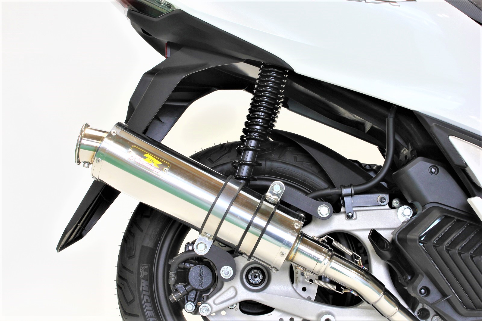 楽天市場】【最新モデル対応】 PCX160 バイクマフラー 2BK-KF47 8BJ