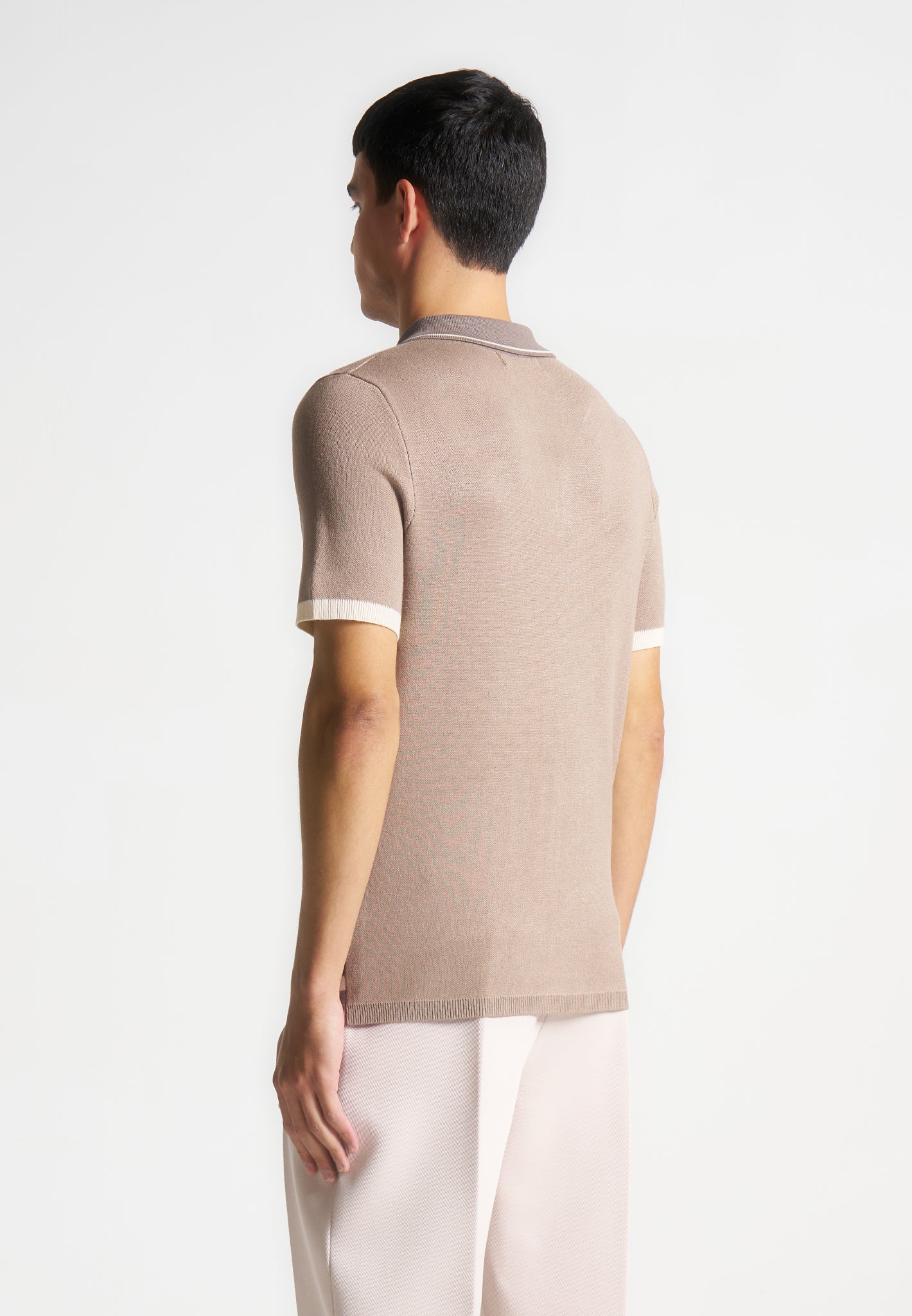 Contrast Border Knit Zip Polo Shirt - Taupe | Manière De Voir USA