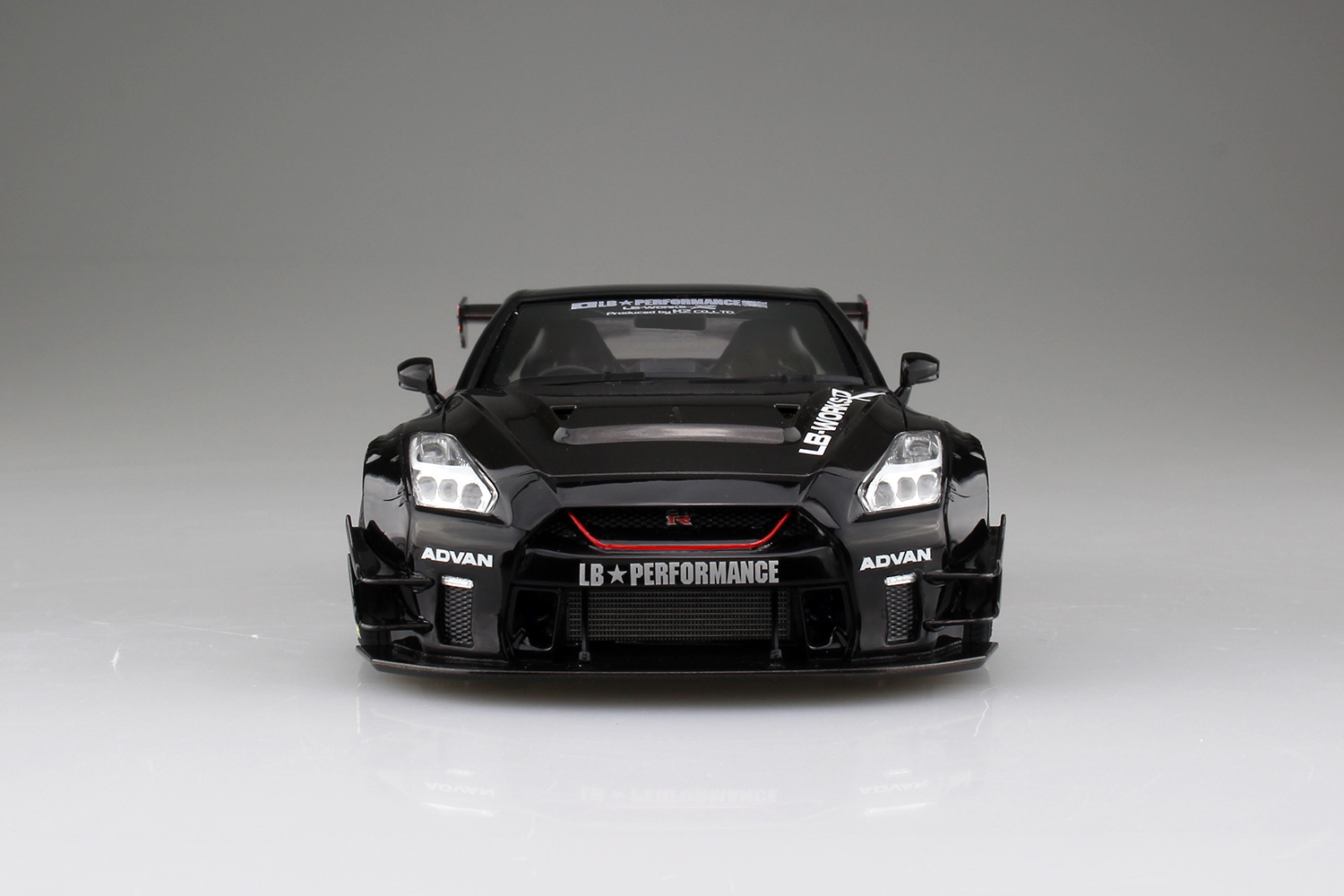 LB☆ワークス R35 GT-R type 2 Ver.2｜株式会社 青島文化教材社
