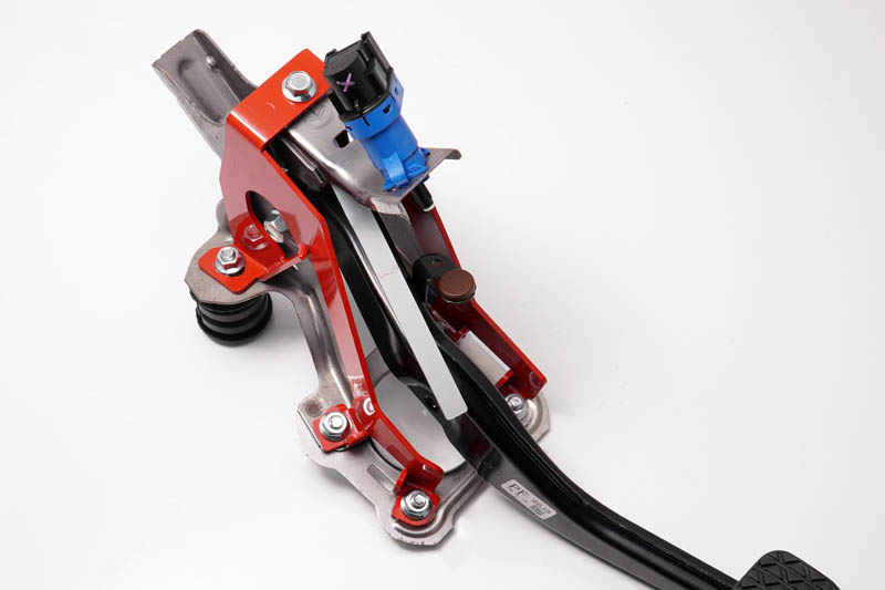 Brake Pedal Brace | AutoExe マツダ車チューニング＆カスタマイズ