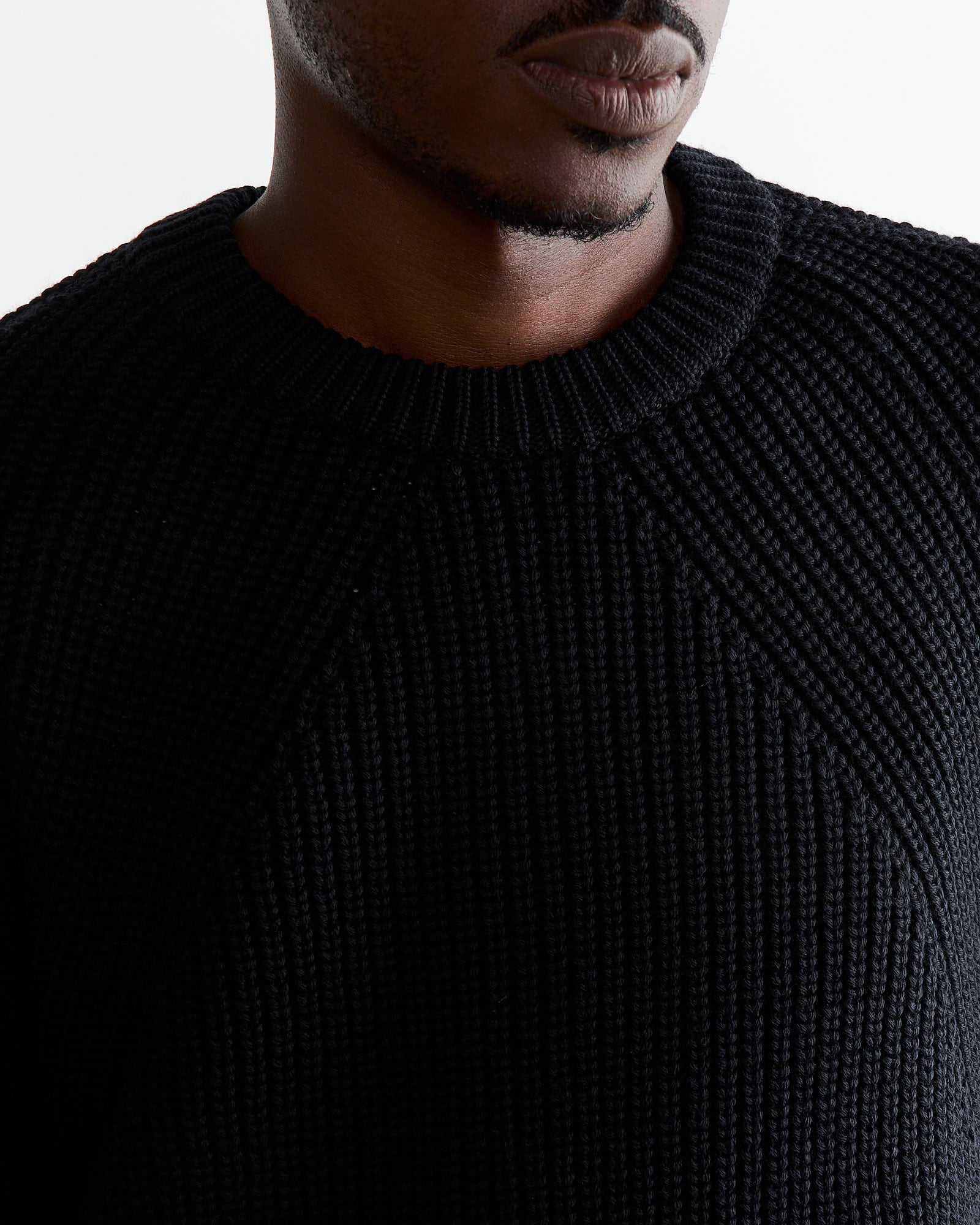 Signature Crew Neck in Black