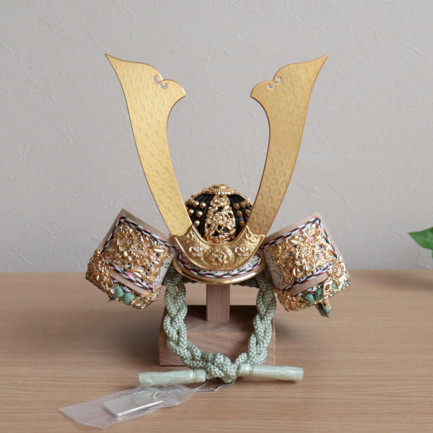 最新作 伝統工芸士・京都 平安武久作 薄緑糸縅 三つ編み 本金箔押金小