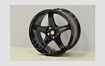 ニスモ、R32型スカイラインGT-R用ホイール「LM GT4 OMORI FACTORY SPEC