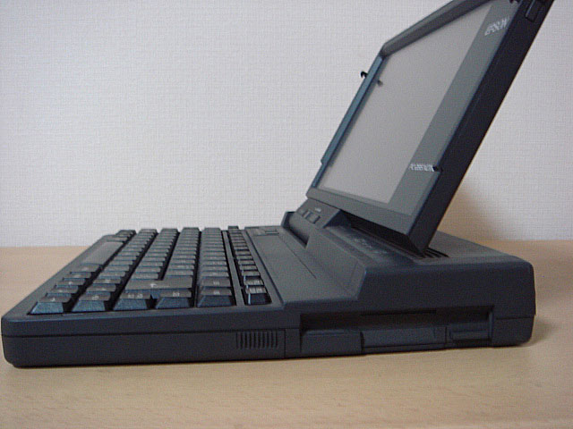 PC-286NoteF (EPSON) 1990年 | 古いハードに囲まれて since2011