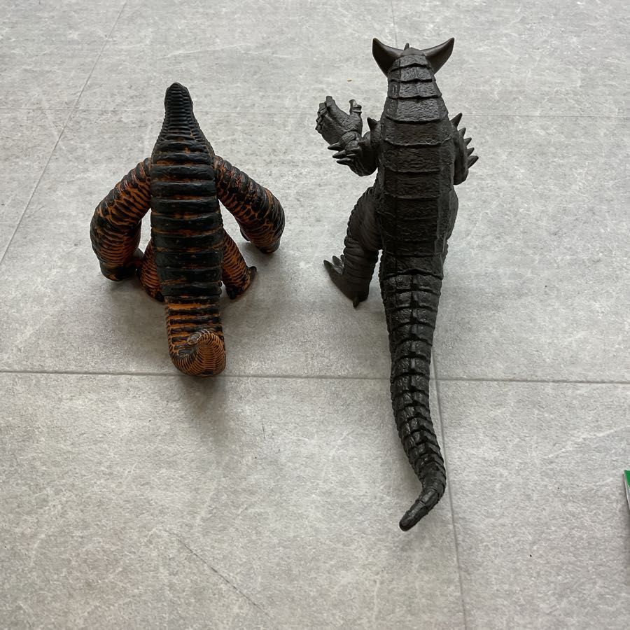 BANDAI バンダイ ウルトラ怪獣シリーズ EXレッドキング EXゴモラ