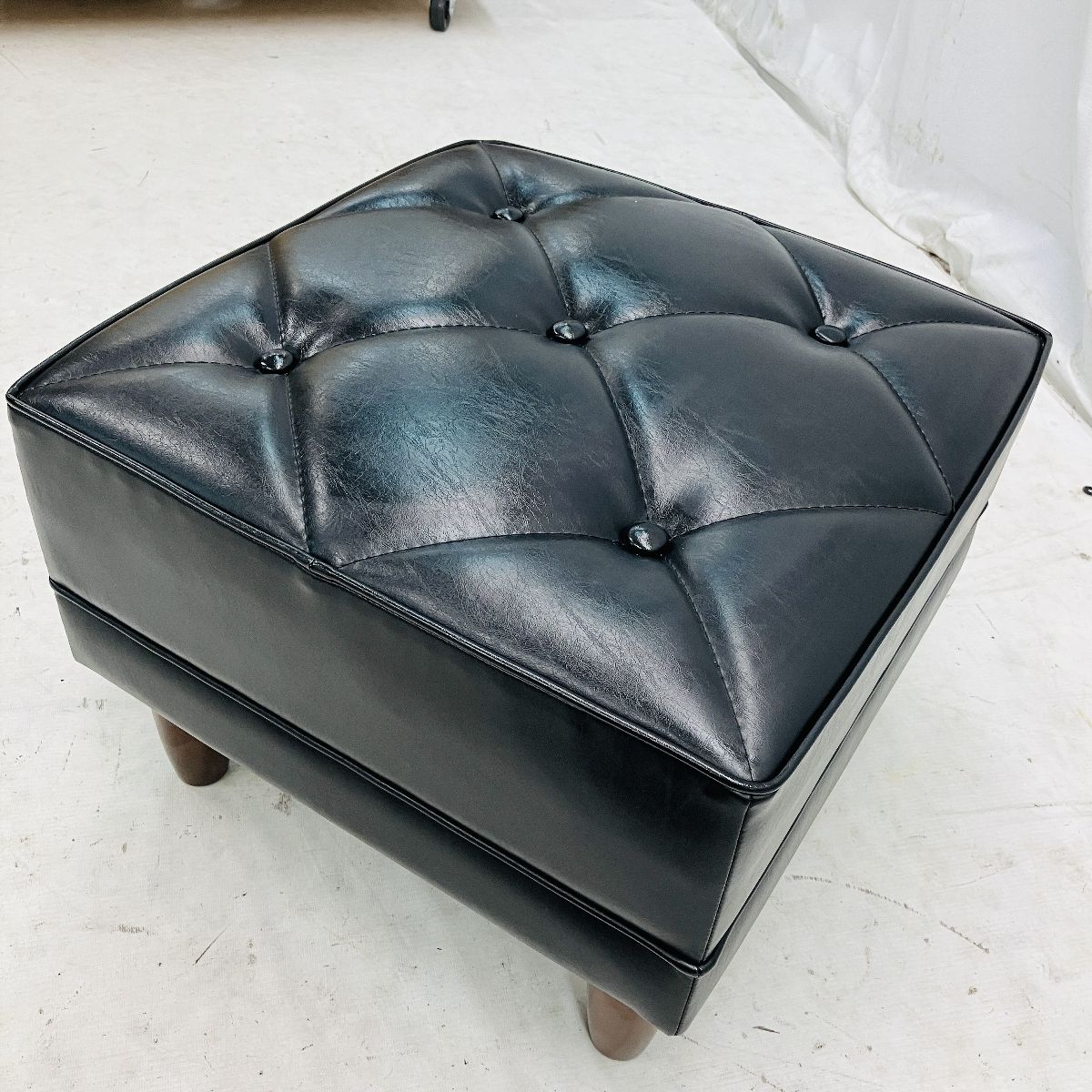 徐々に値下げ カリモク60 オットマン スタンダードブラック X36206