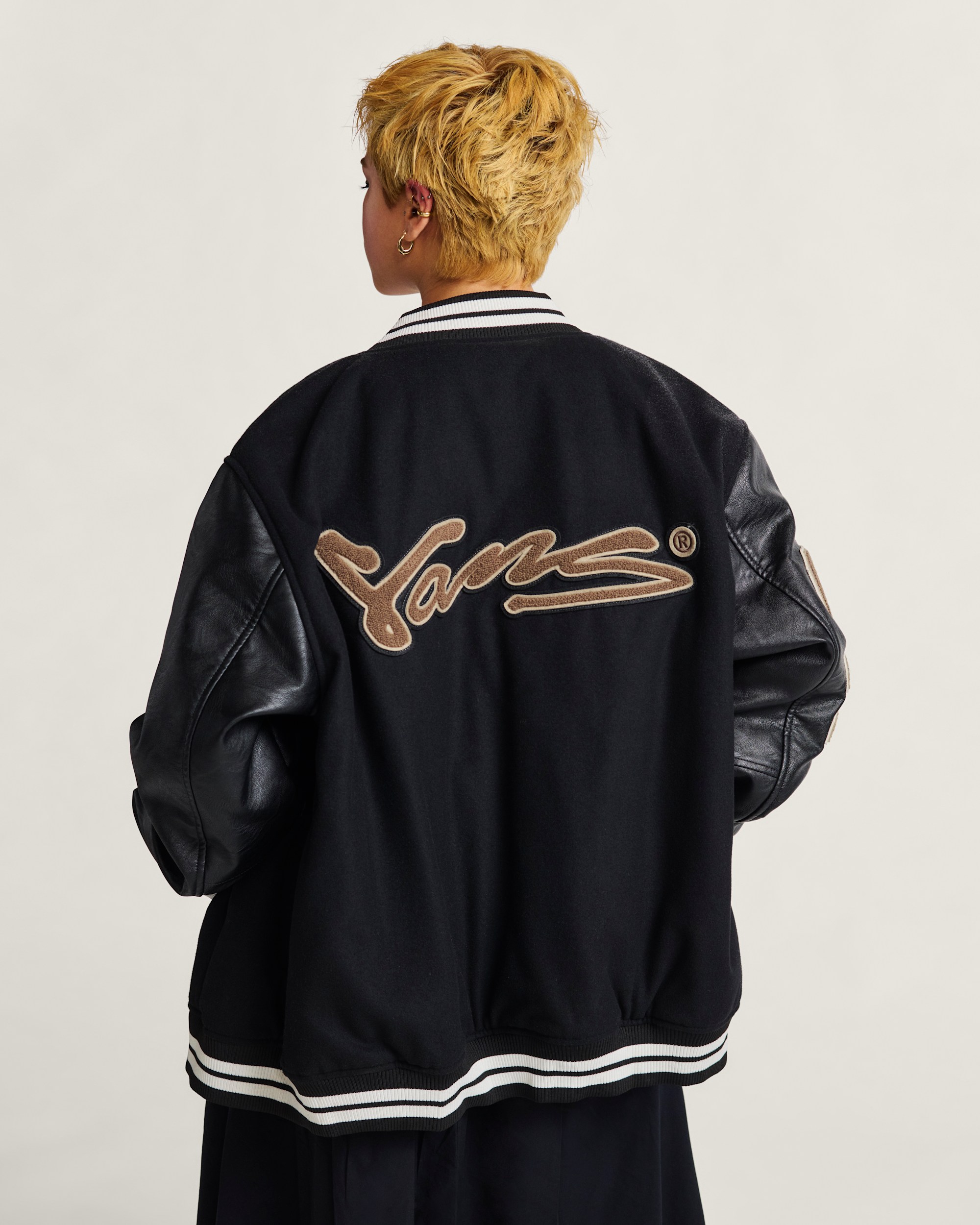 Premium Vans Tour Jacket in Black | Vans