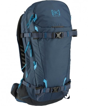 シルエットがスタイリッシュなアーバンアウトドアリュック BURTON AKの