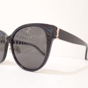 サンローラン（SAINTLAURENT）「M39/K」YSLのロゴがお洒落です