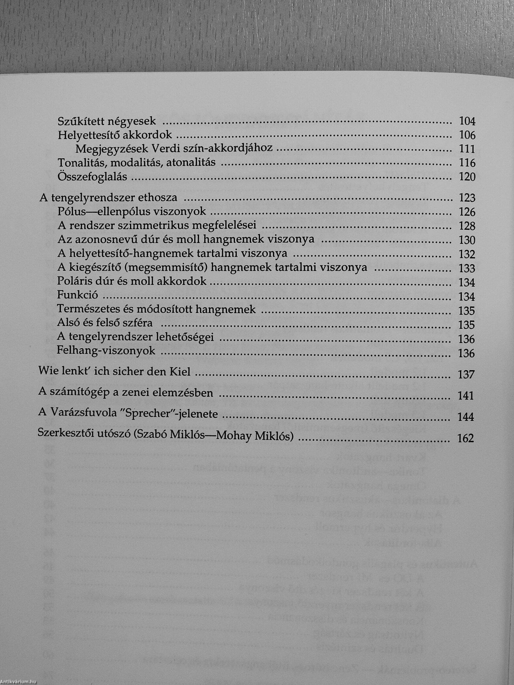 Lendvai Ernő: Szimmetria a zenében (Kodály Intézet, 1994