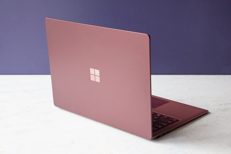 Microsoft Surface Laptop 2017 Review Roundup: What Critics Think