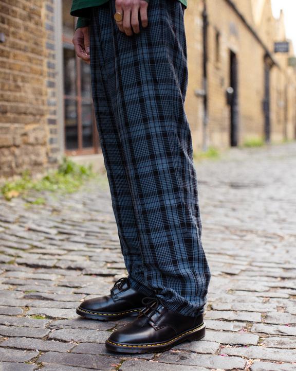 1461 Ghillie Leather Oxford Shoes in Black | Dr. Martens