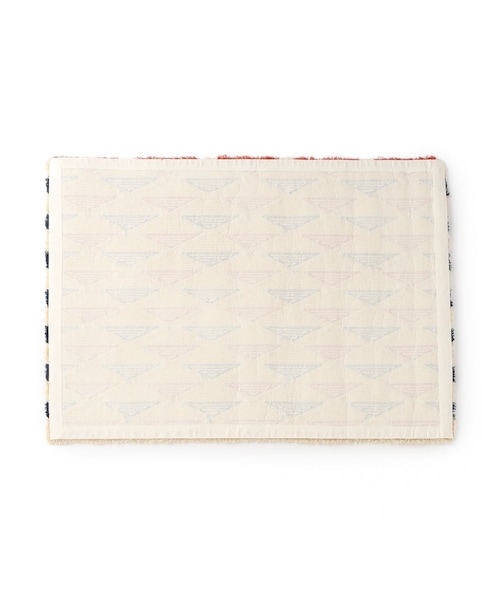 ACME FURNITURE（アクメファニチャー）の「TRIGON RUG 120*160