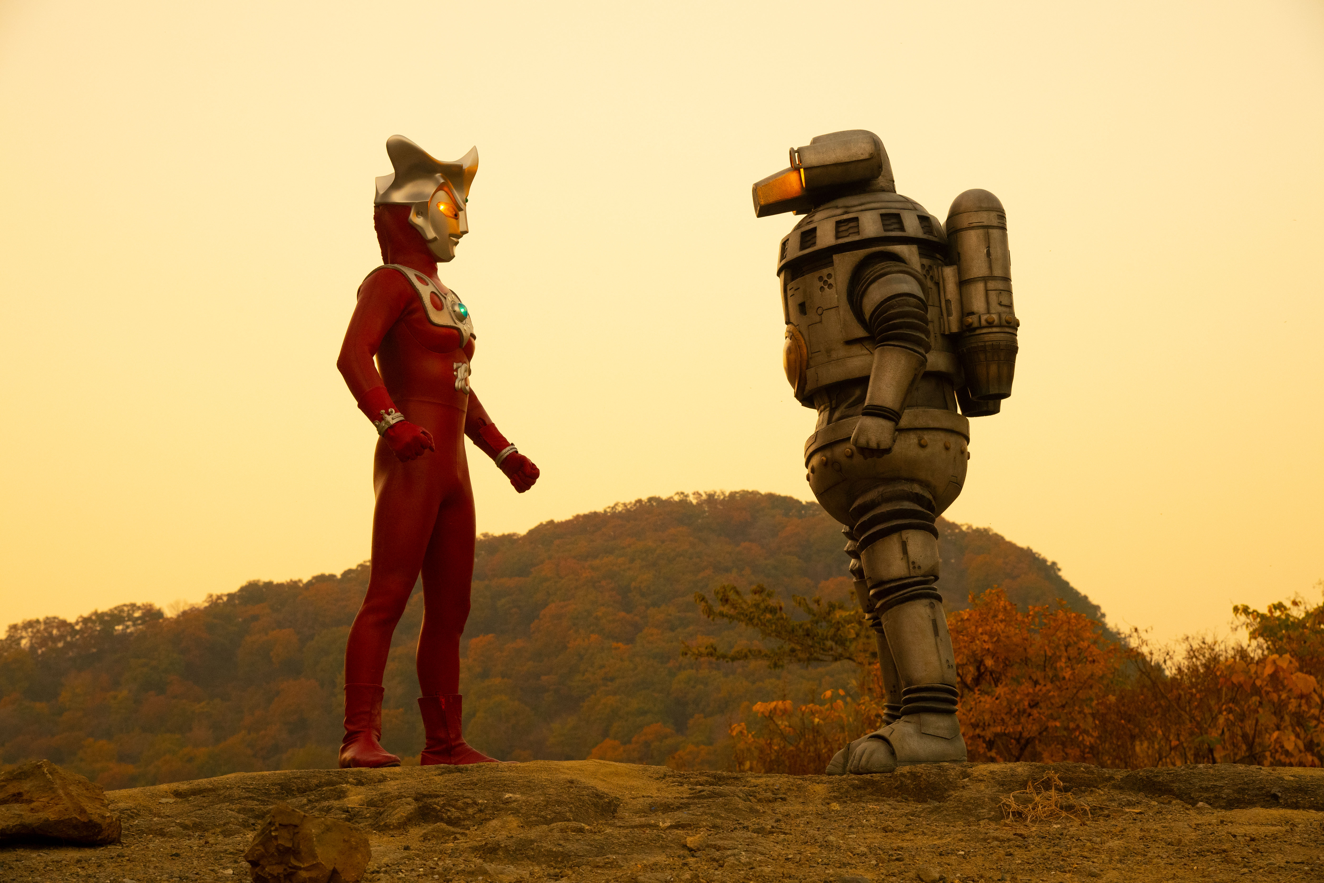 ウルトラマンZ完全超全集ストレイジBOX』に限定ソフビ「夕陽の