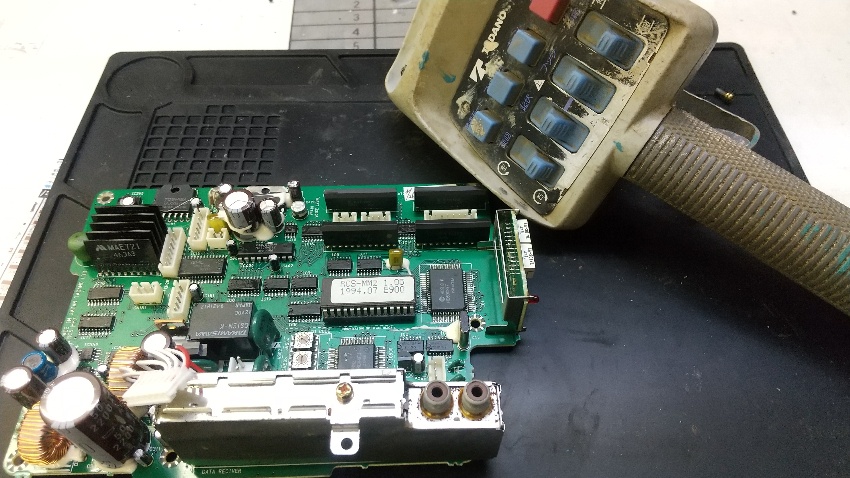 タダノ RCS-MM2 ラジコン作動しない。 - 産業用ラジコン修理・中古販売