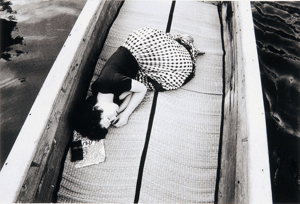Nobuyoshi ARAKI - 荒木経惟 | ZEN FOTO GALLERY - A photography