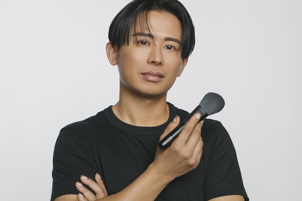 サイバーエージェント、ヘア&メイクアップアーティスト 小田切ヒロさん