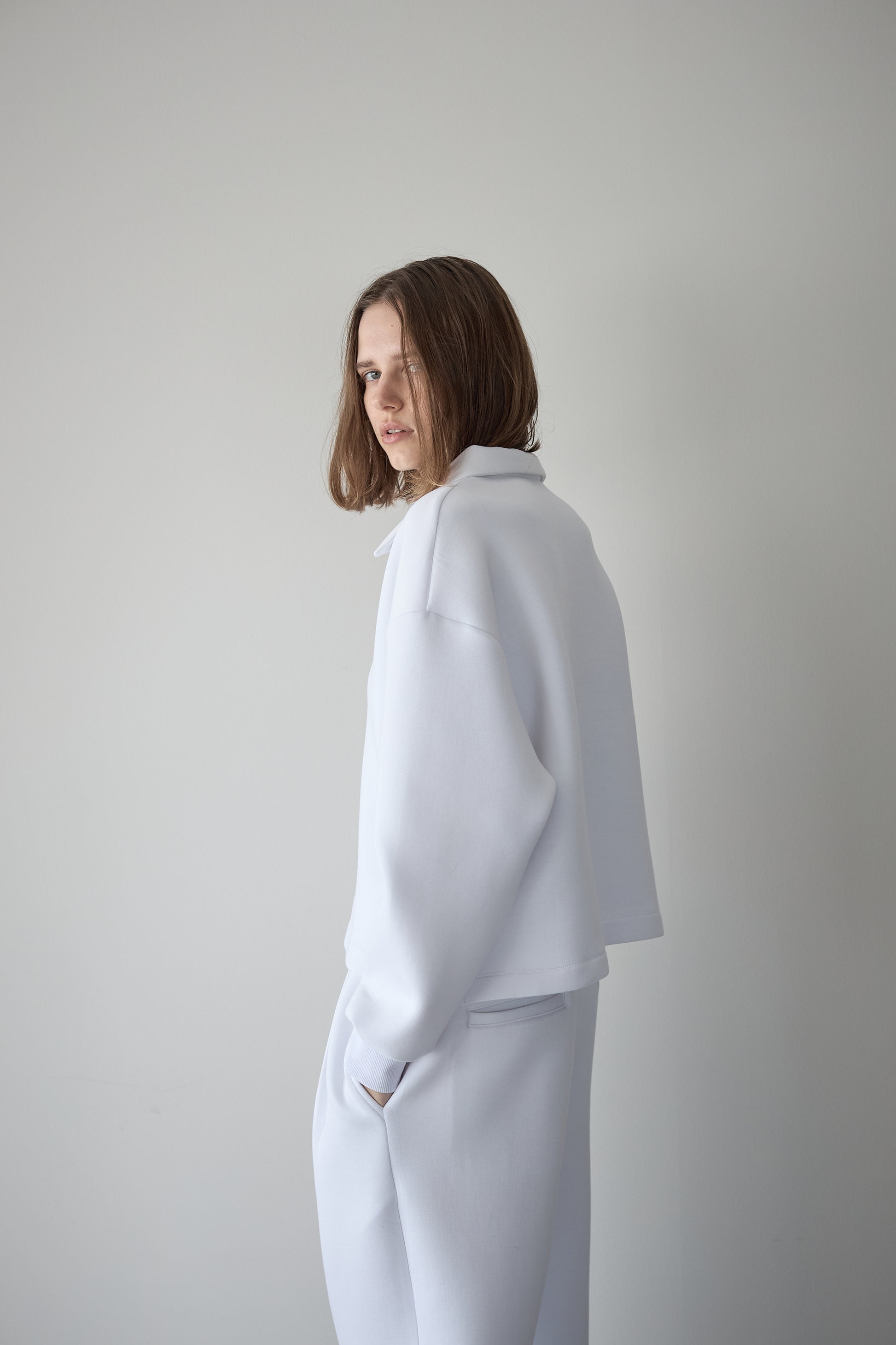 ビックカラースウェット【WHITE】 – ELLIE