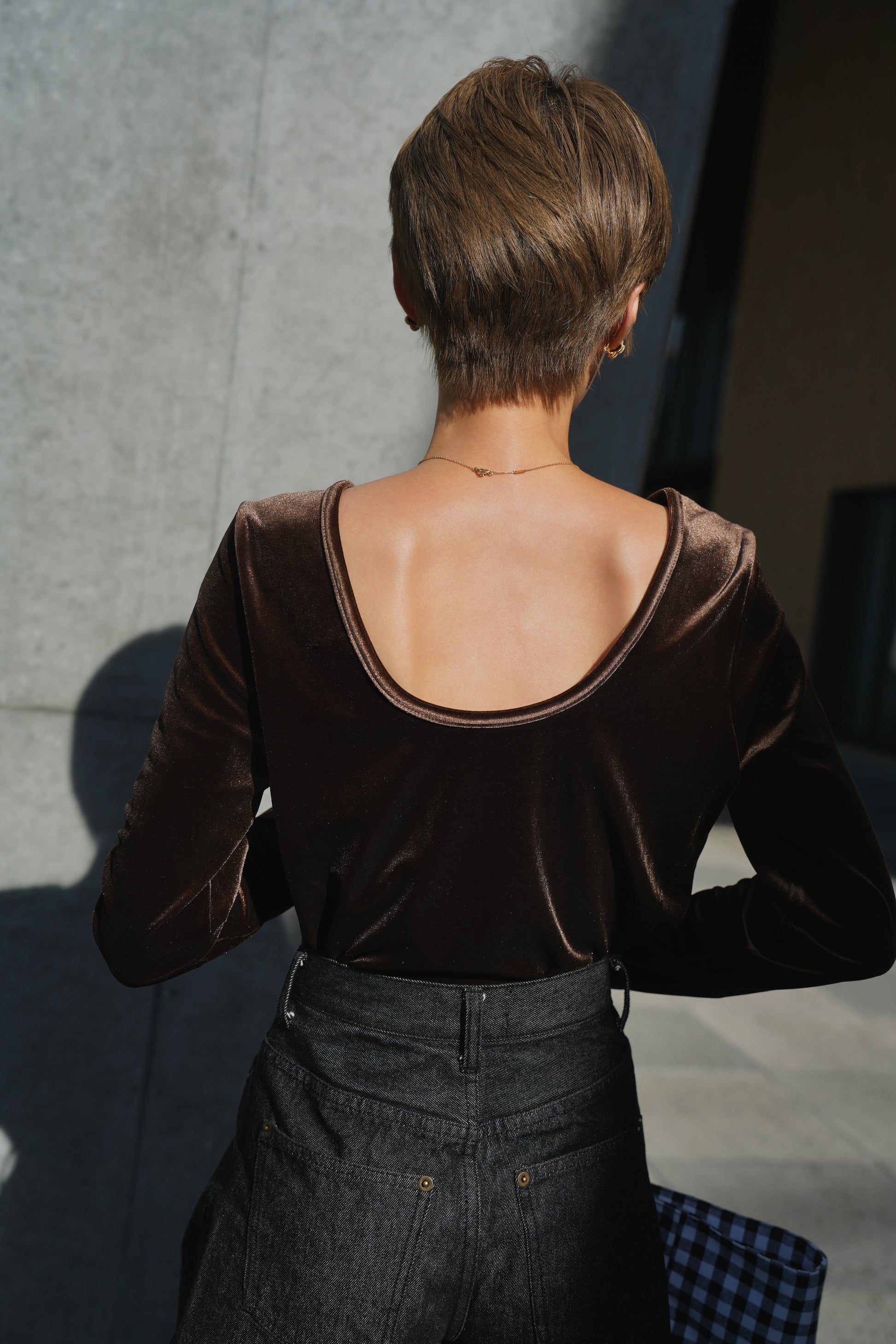 ベロアトップス【BROWN】 – ELLIE