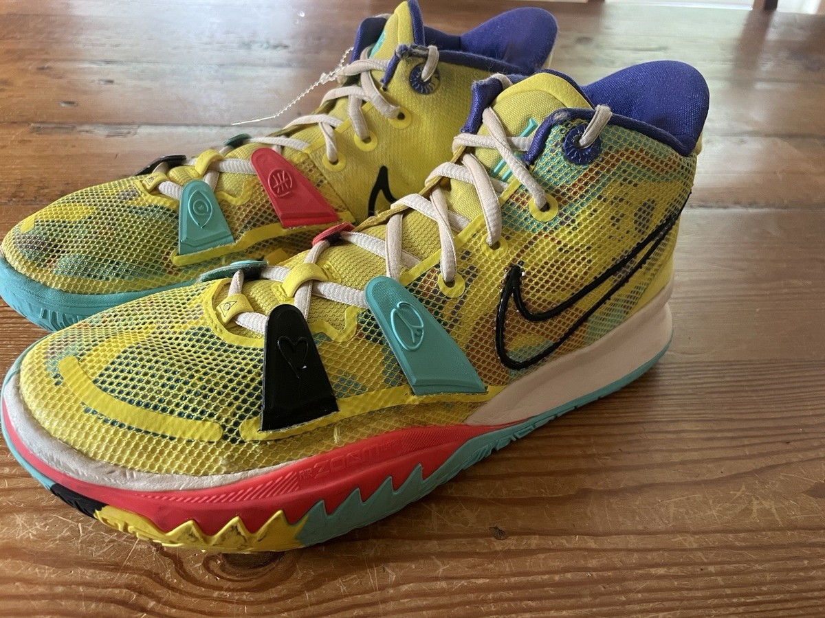 Nike Kyrie 7 '1 World 1 People' Yellow Strike CQ9326-700 Mens Sz 9