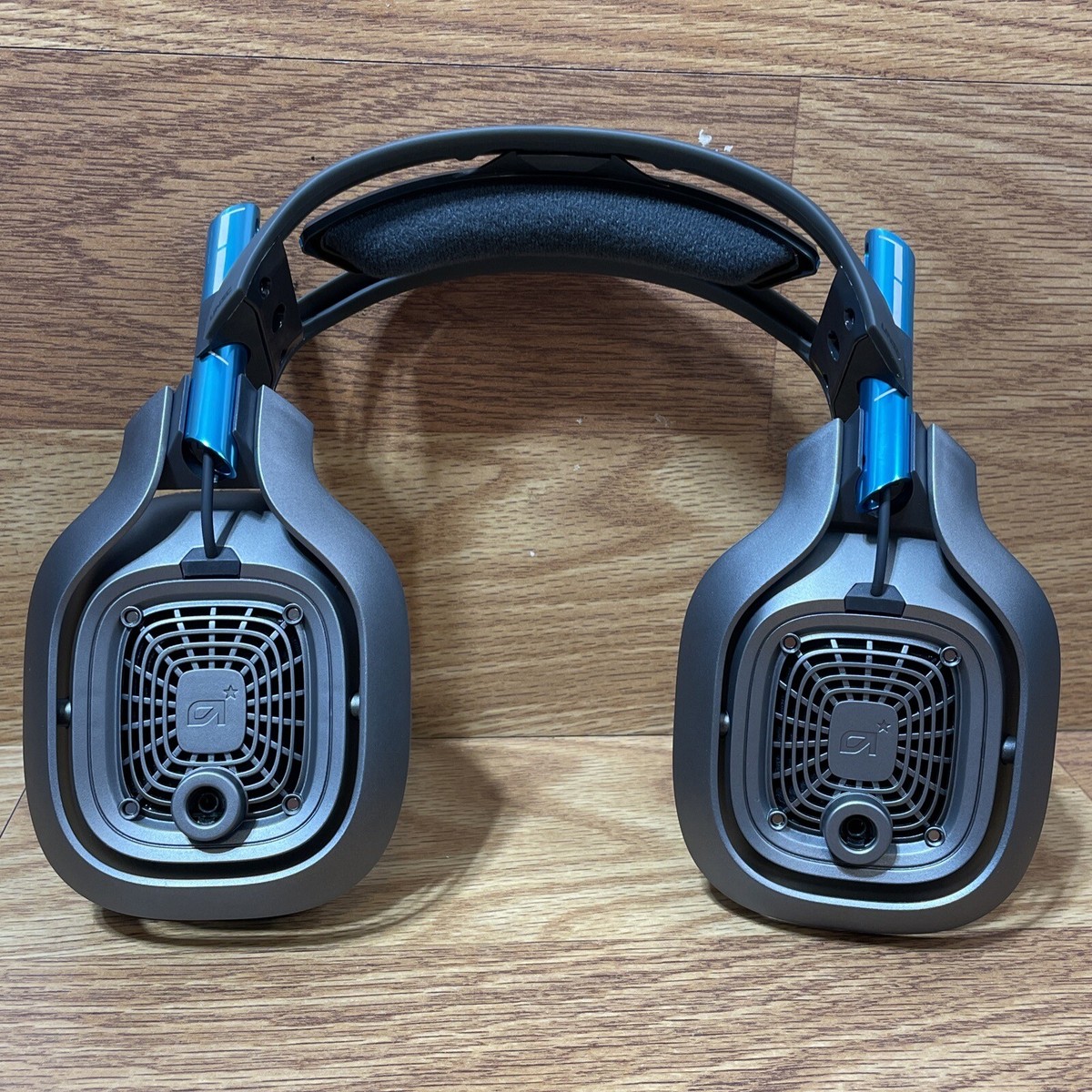 Gray Blue ASTRO Gaming A40 Halo Edition HEADSET ONLY Xbox One - NO