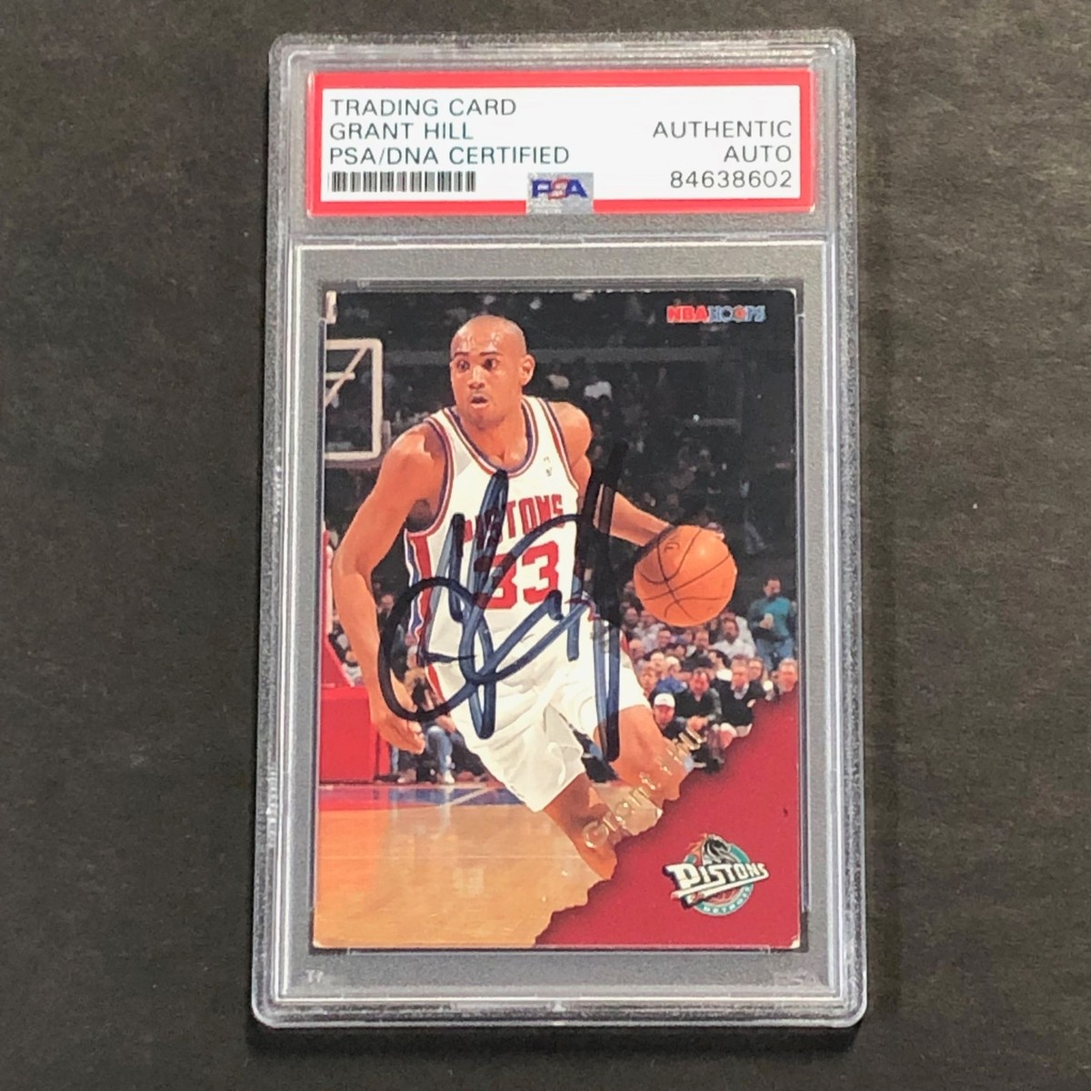 1996 NBA Hoops Skybox #46 Grant Hill Auto Signed Card PSA/DNA