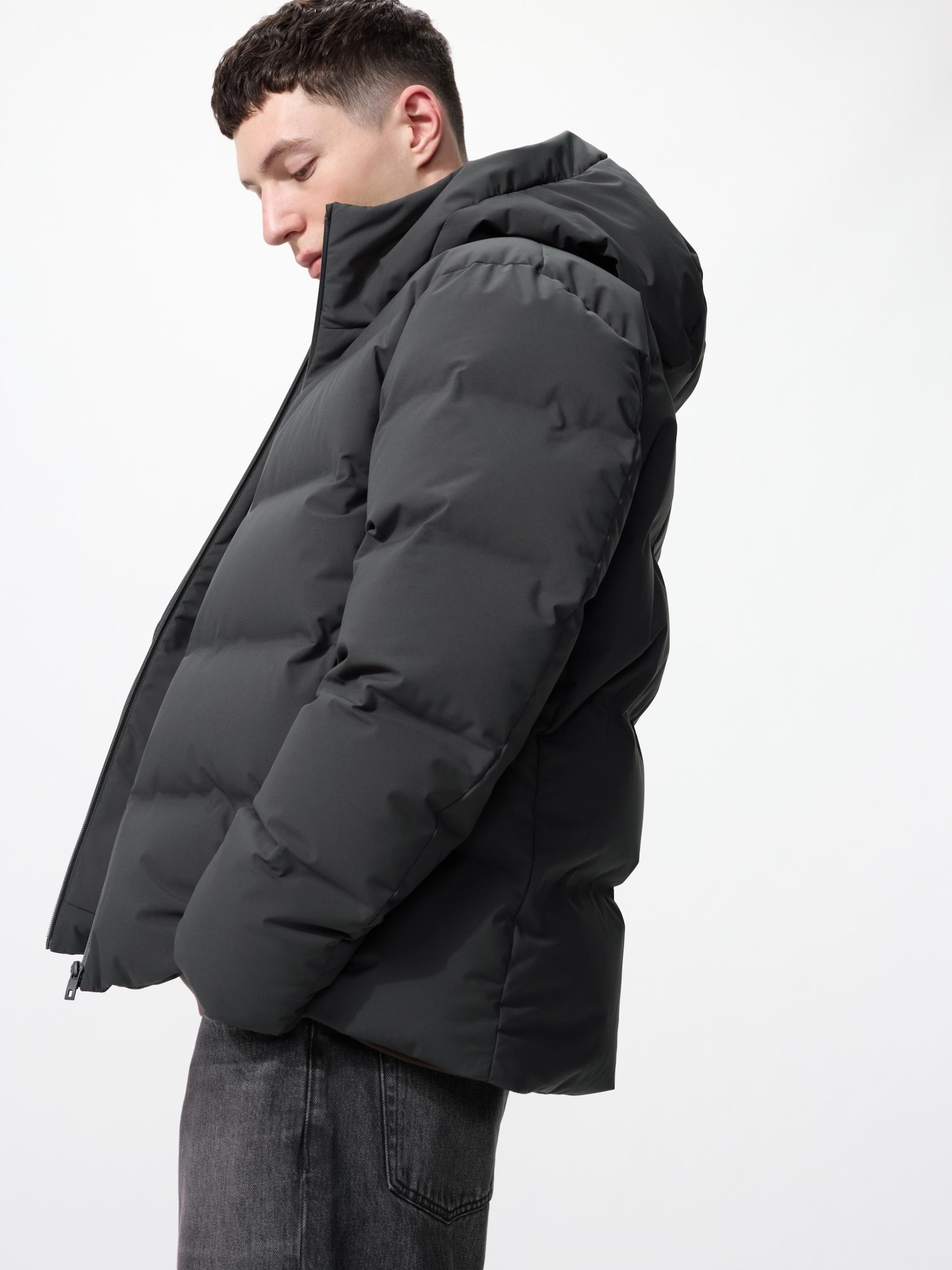 MEN シームレスダウンパーカ | UNIQLO UNIFORM