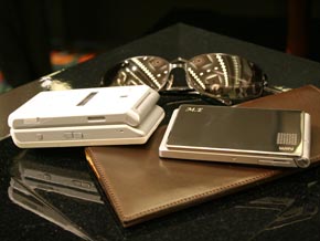 動画で見る「W55T」 - ITmedia Mobile