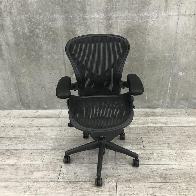 中古】アーロンチェア Herman Miller/ハーマンミラー 肘付ハイバック