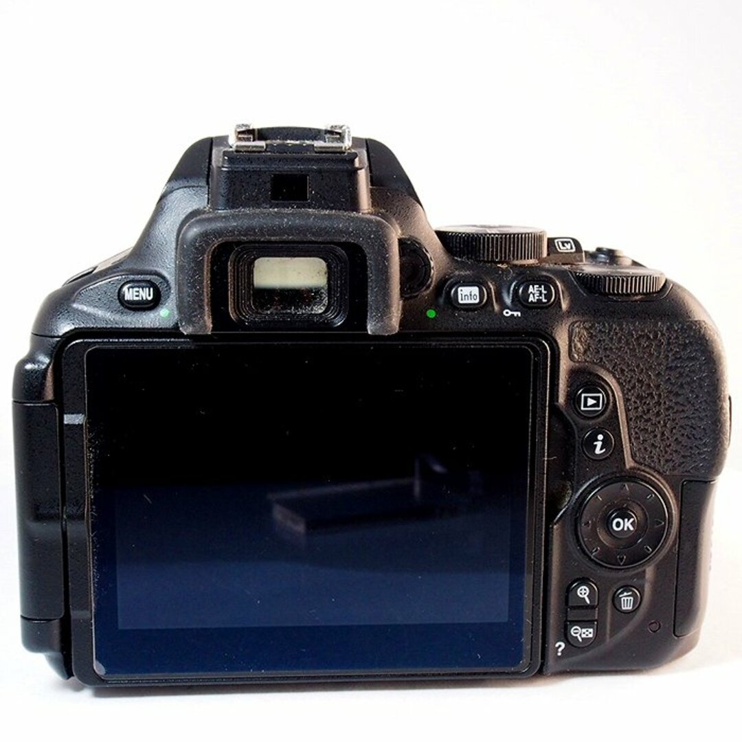 Nikon - 【中古】(ニコン) Nikon D5600 ダブルズームキツトの通販 by
