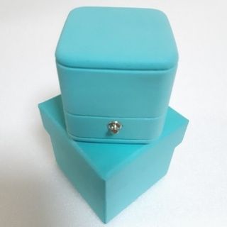Tiffany & Co. - ティファニー空箱大きさ違い2個セットの通販 by al's