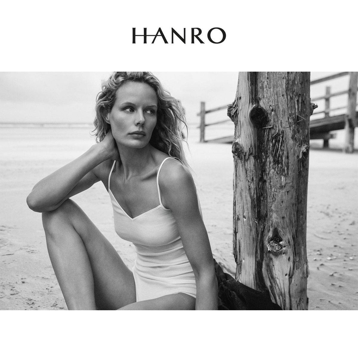 ハンロ アリュール 定番 カップ付き キャミソール HANRO ALLURE V