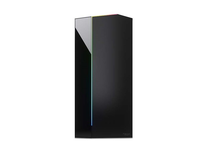 Fractal Design、強化ガラスやRGB LEDを採用したミドルタワー型PC
