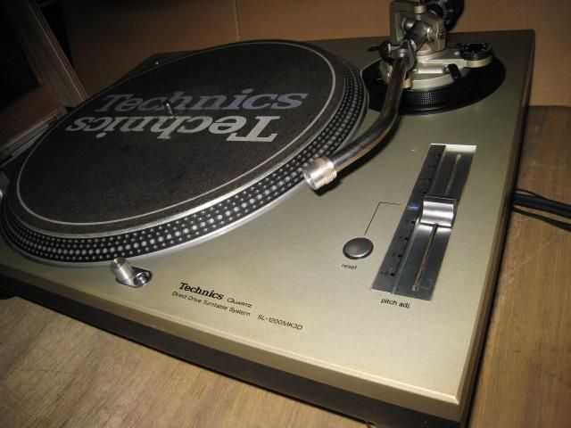TECHNICS SL-1200 mk3d 全ライト青色LED 交換済みテクニクス ターン