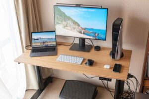 電動昇降デスク「FlexiSpot E3」 レビュー。立ち & 座りで作業が捗る