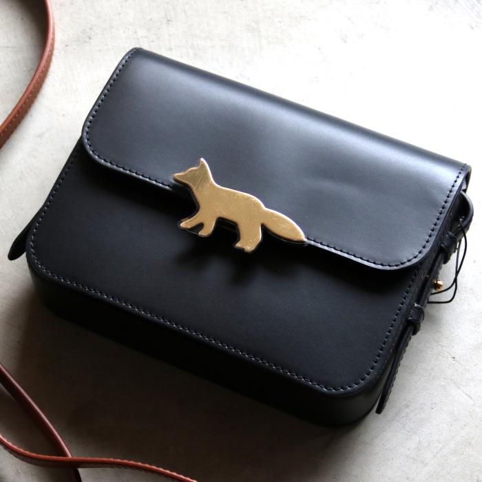 MAISON KITSUNE（メゾン キツネ） バッグ エディ レザー ショルダー