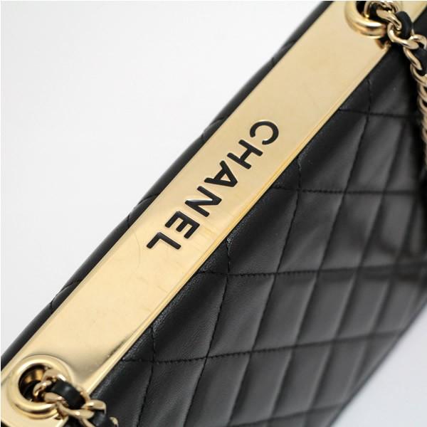 シャネル CHANEL マトラッセ トレンディ CC チェーンウォレット ラム