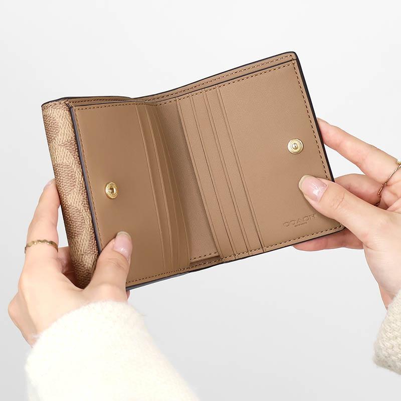 COACH（コーチ） 二つ折り財布 レディース バイカラー シグネチャー