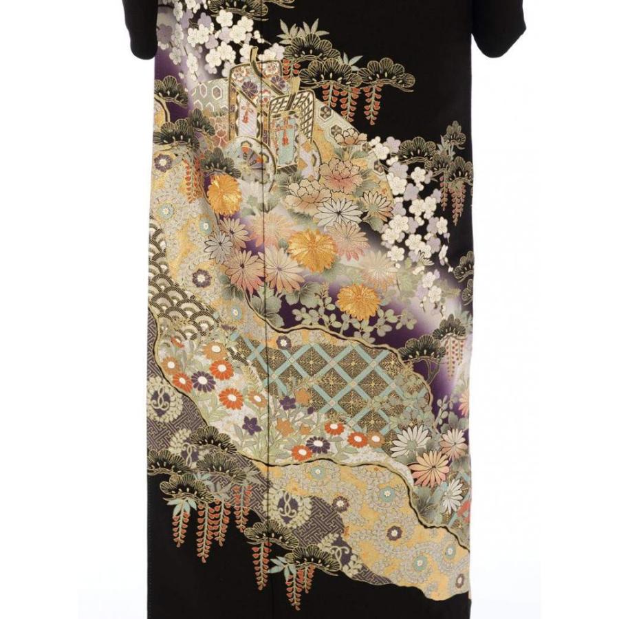 Mサイズ 金彩 銀彩 瑚粉 金駒刺繍柄の黒留袖フルセット(黒)|黒留袖 MT