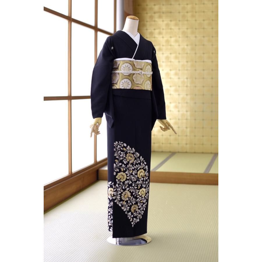 留袖とモーニング同時注文で10%OFF 個性的な柄 留袖 レンタル 黒留袖