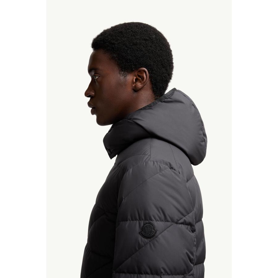 MONCLER（モンクレール） メンズ ダウンジャケット Sciros Diagonal