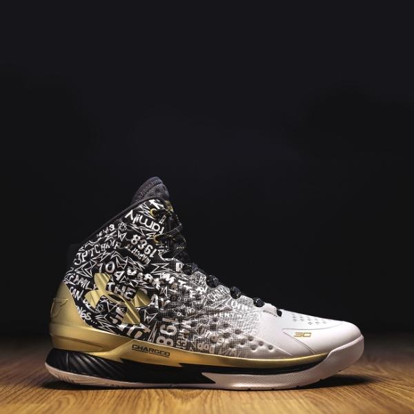 カリー CURRY 1 Back to MVP メンズ ホワイト 白 金 アンダーアーマー