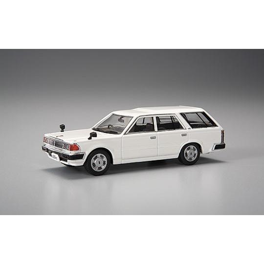 アオシマ DISM 1/43 Y30 セドリックバン 後期型 Deluxe '91 ピュア