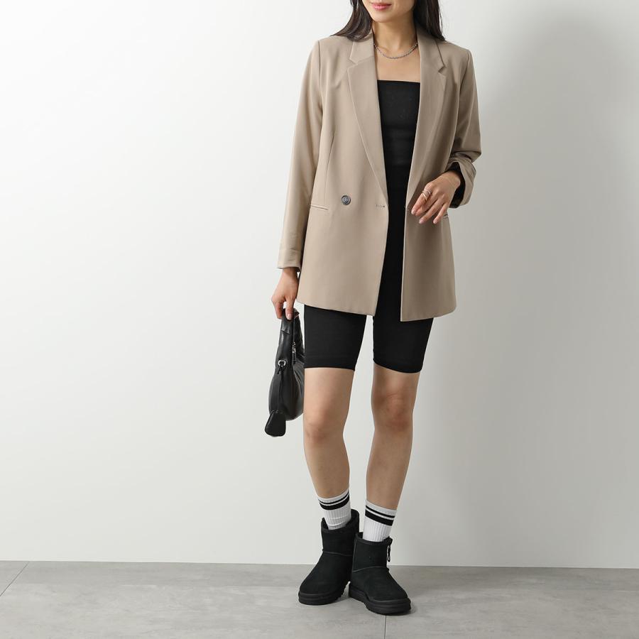 UGG（アグ） ムートンブーツ Classic Mini Zipper Tape Logo