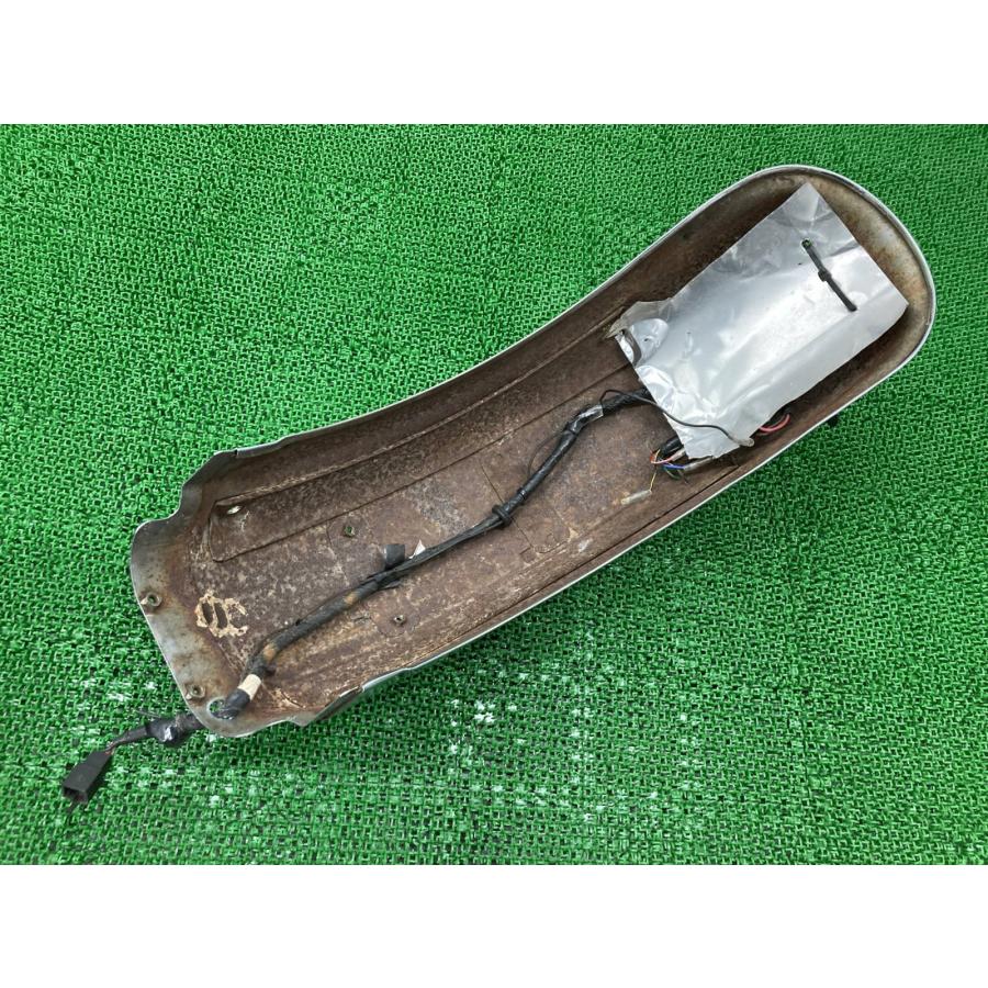 エストレヤ リアフェンダー カワサキ 純正 中古 バイク 部品 BJ250A