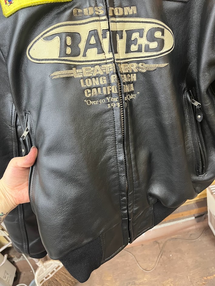 BATES(ベイツ)-レザージャケット-リカラー施工【Before/After】 | 革