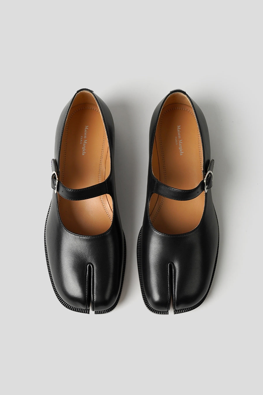 Maison Margiela - BLACK MARY-JANE TABI SHOES – LE LABO STORE